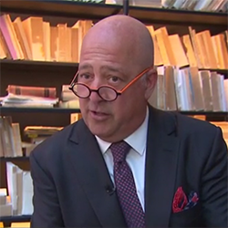 CNN: Andrew Zimmern Uses Past Addiction to Inspire New Hope